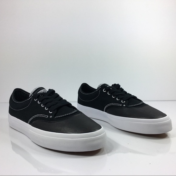 converse crimson converse crimson